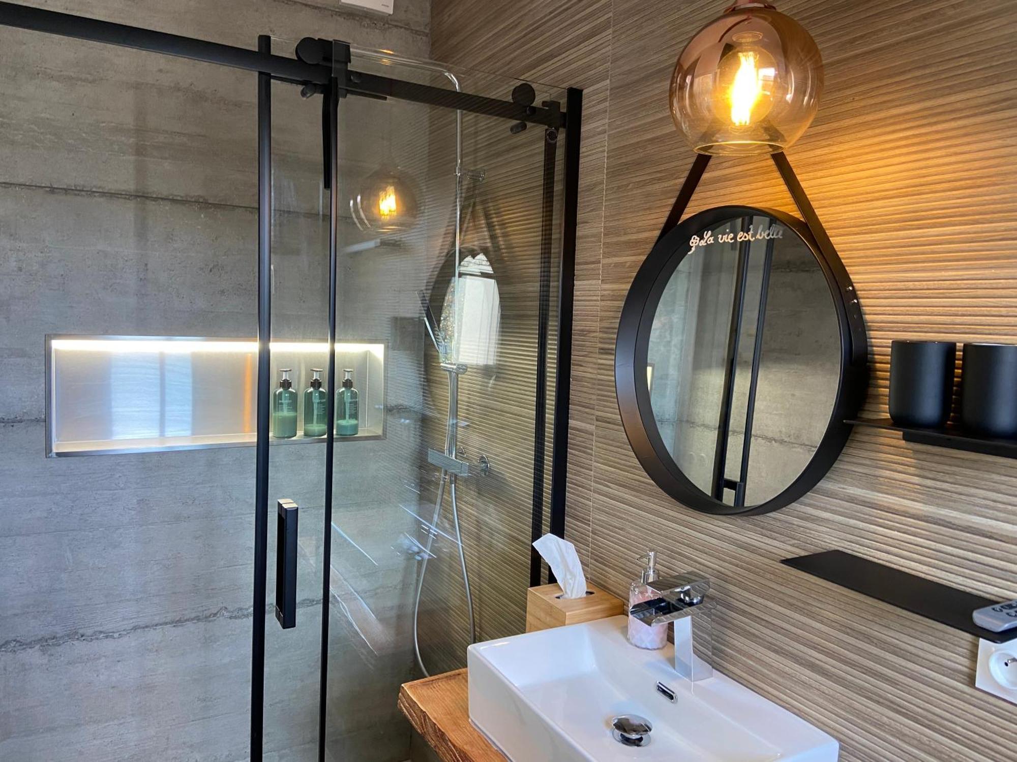 Eva'S Cabanon Apartment Cabasse Ngoại thất bức ảnh